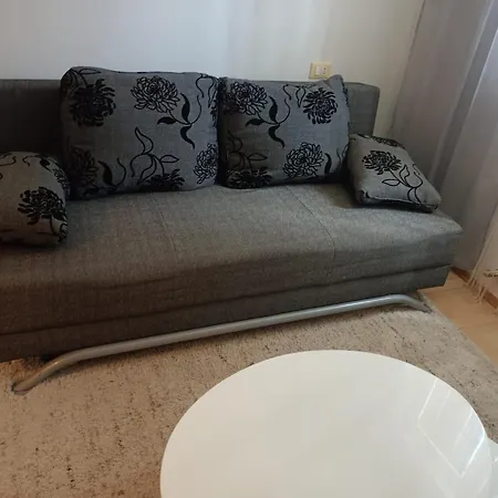Tirol Apartament Musalez
